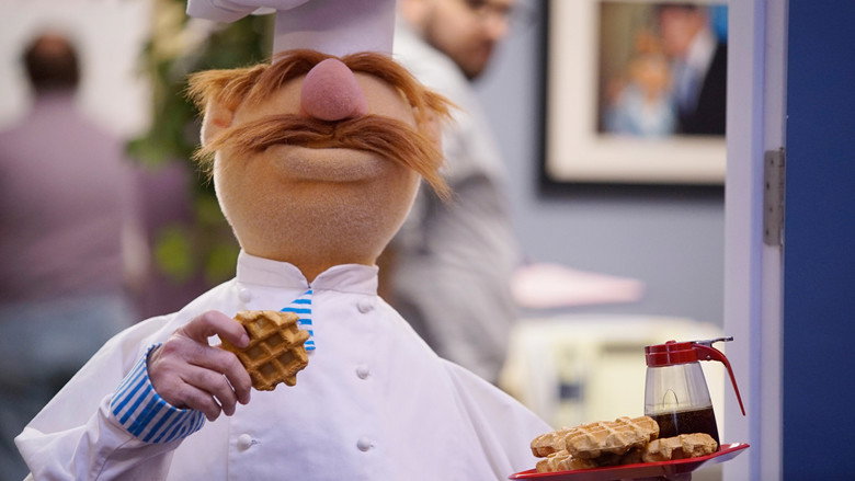 Still from The Muppets - Season 1 Episode 16