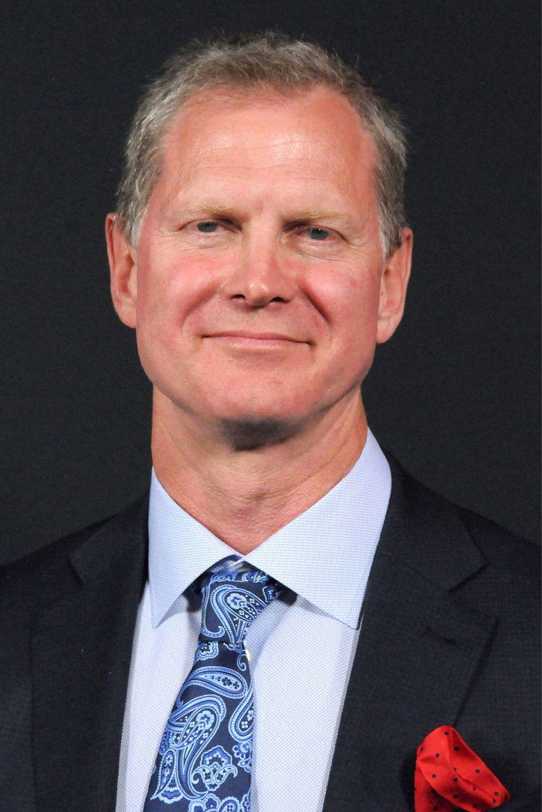 Bill Dubuque portrait image