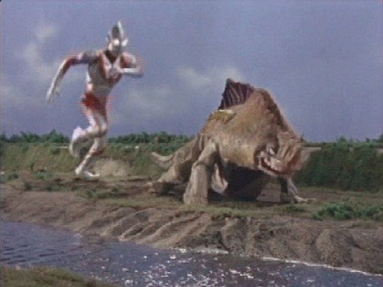 Still from ウルトラマン - Season 1 Episode 15