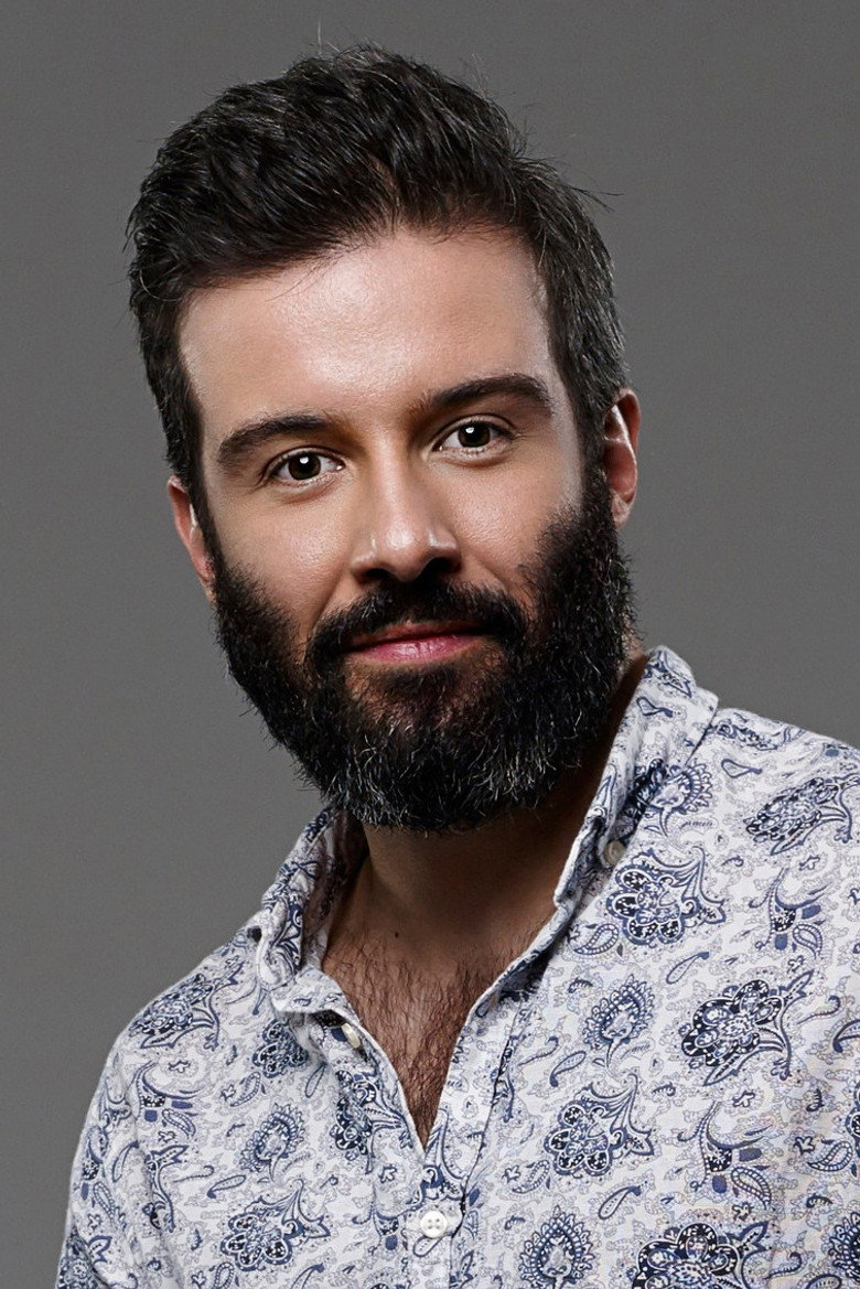 Gustavo Vaz photo 3