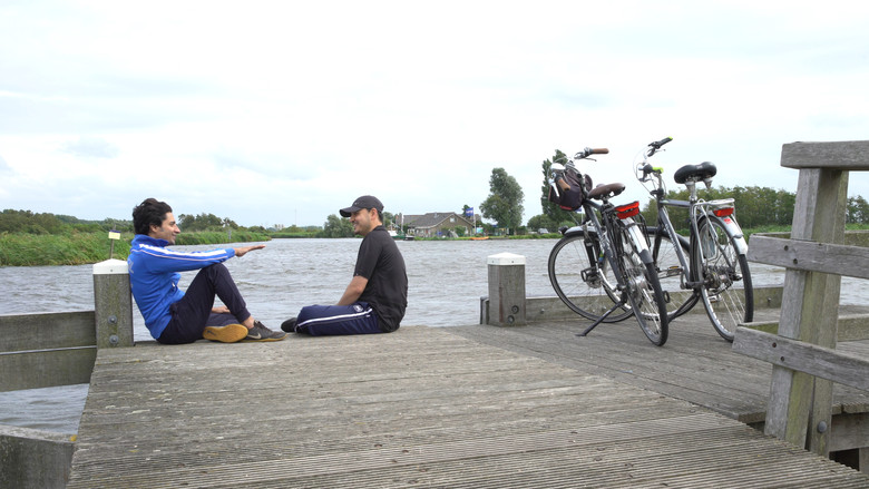 Image d'arrière-plan 3 du film Door to Door