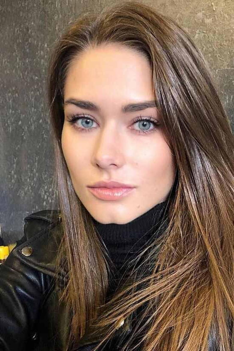 Karolína Kokešová portrait image