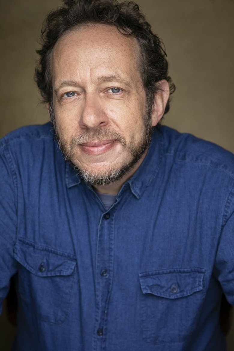 Simon Eskow portrait image