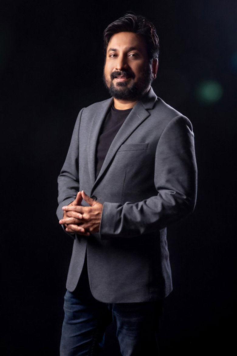 Saju Khadem photo