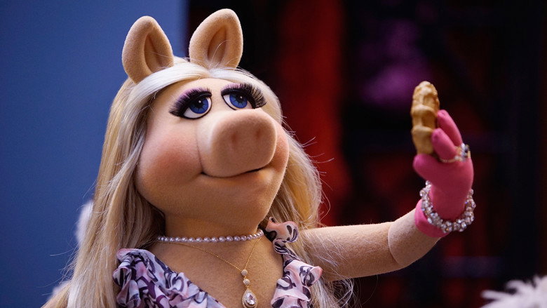 Still from The Muppets - Season 1 Episode 16