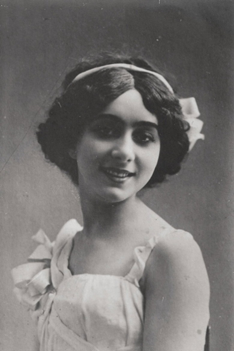 Vera Karalli photo 1