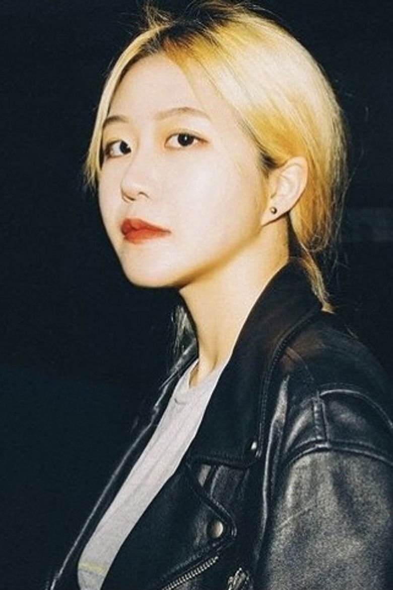 Janet Suhh portrait image