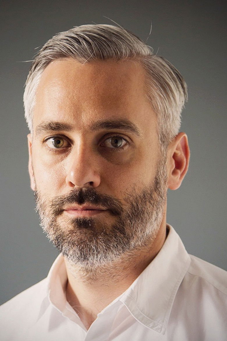 Iain Canning portrait image