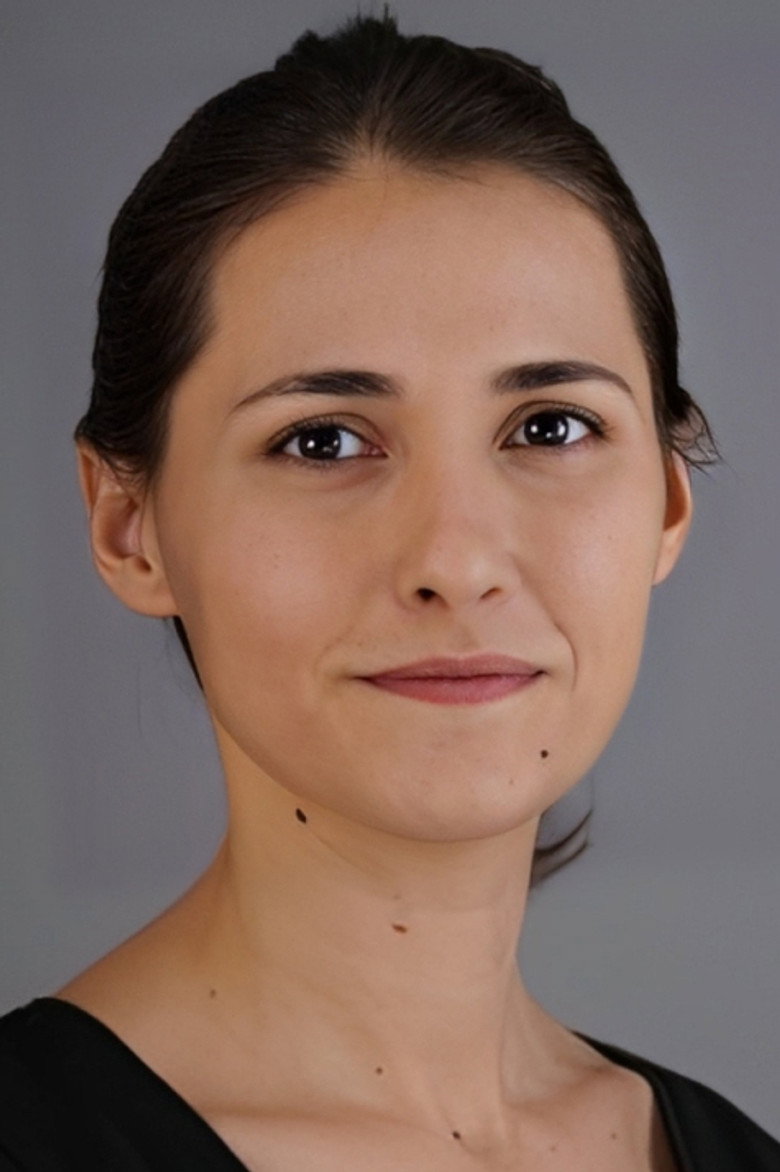 Ecem Akyol portrait