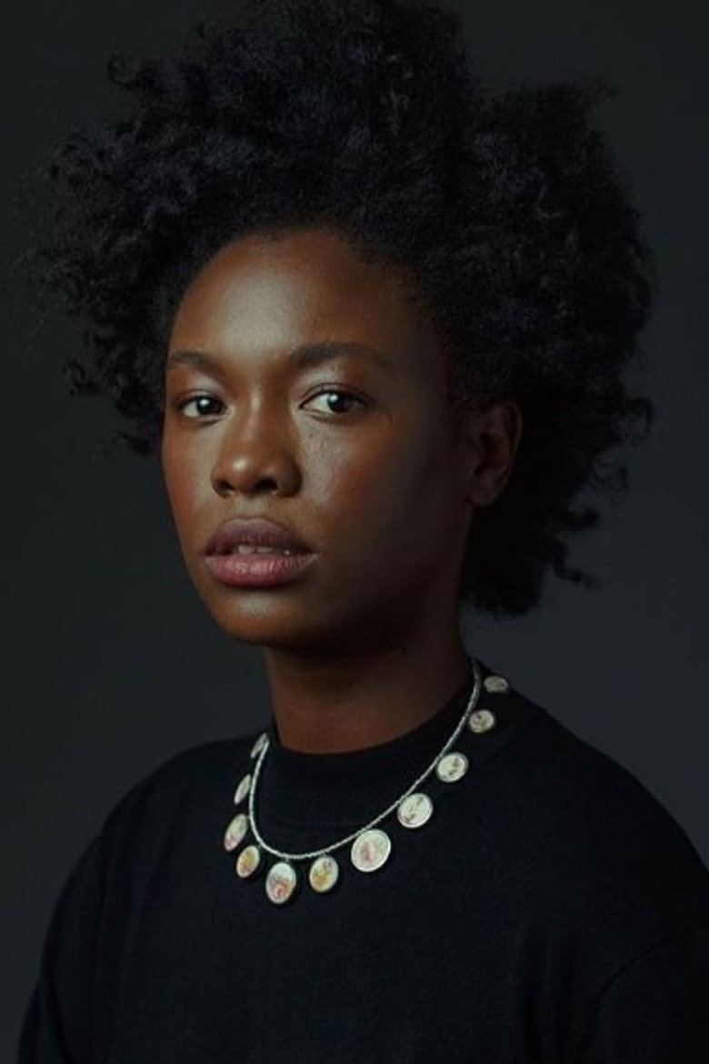 Samira Carvalho photo 4