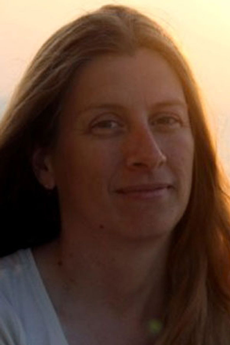 Cris Graves portrait image