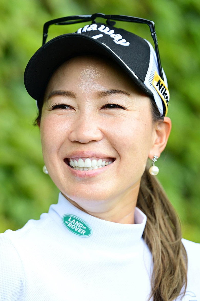Momoko Ueda portrait