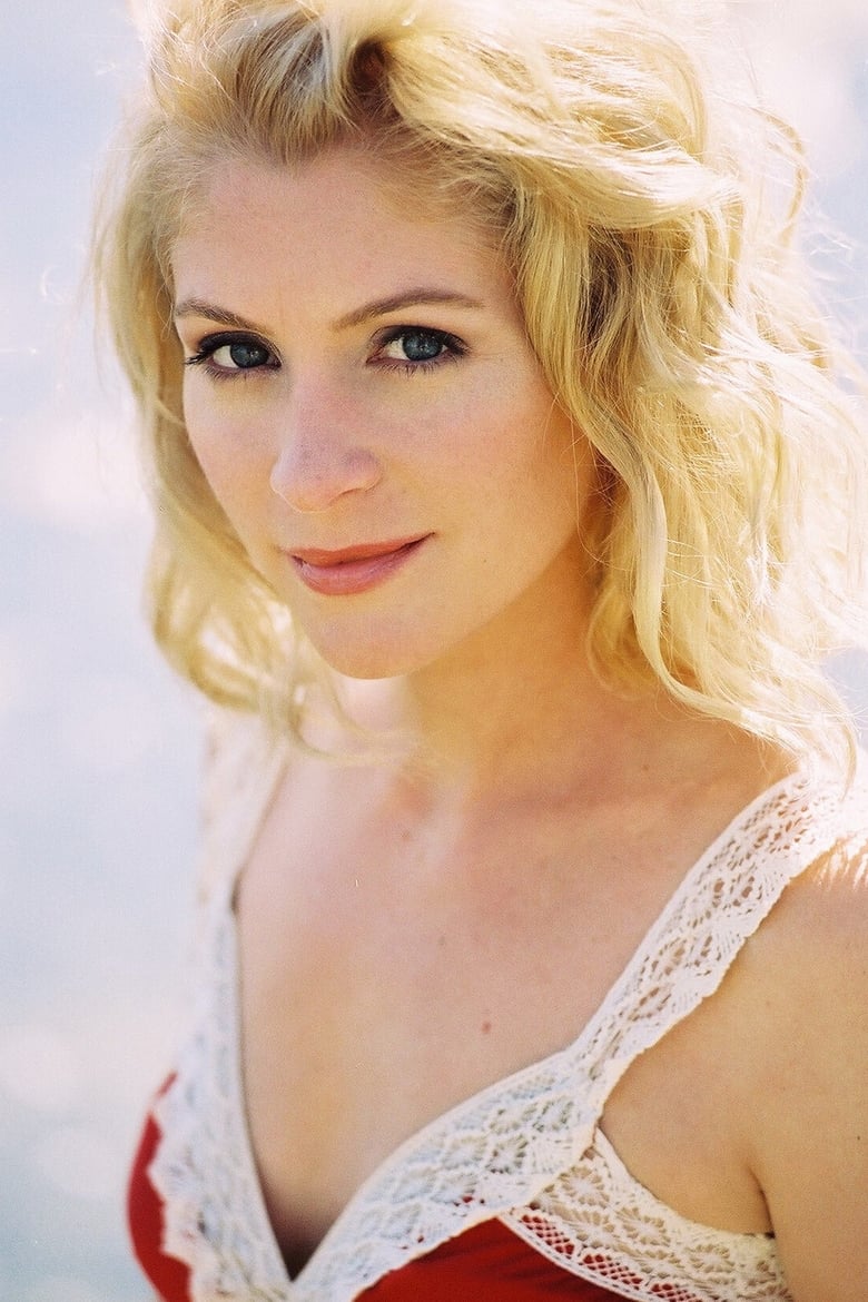 Staci Keanan headshot