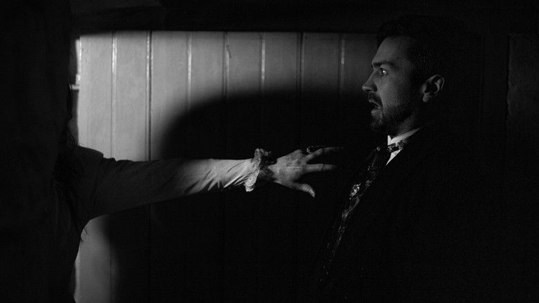 Image d'arrière-plan 1 du film Lived Once Buried Twice