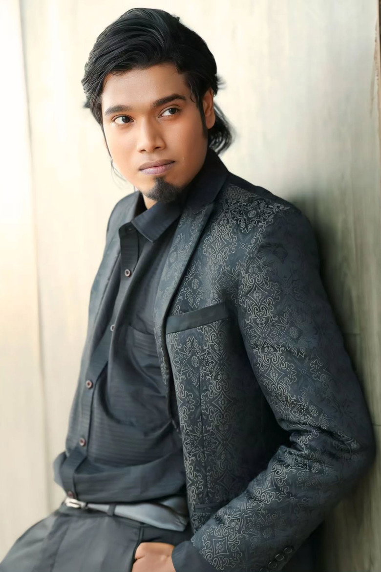 Vicky Shiva portrait