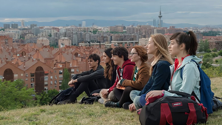 Frame from El Club de los Incomprendidos