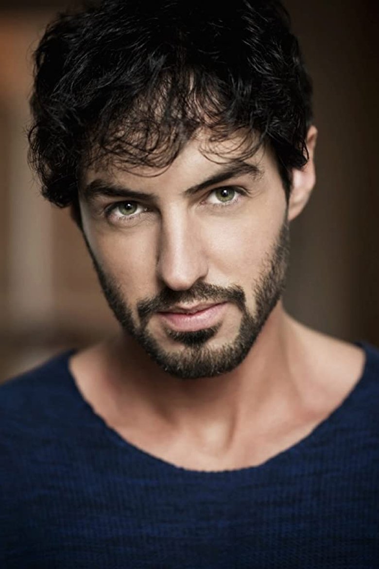 Lukas Landau portrait image