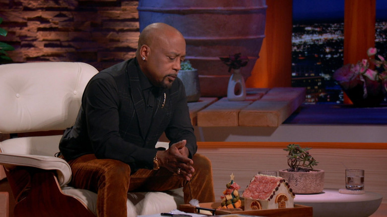 Still from Shark Tank - ซีซัน 17 ตอน 7