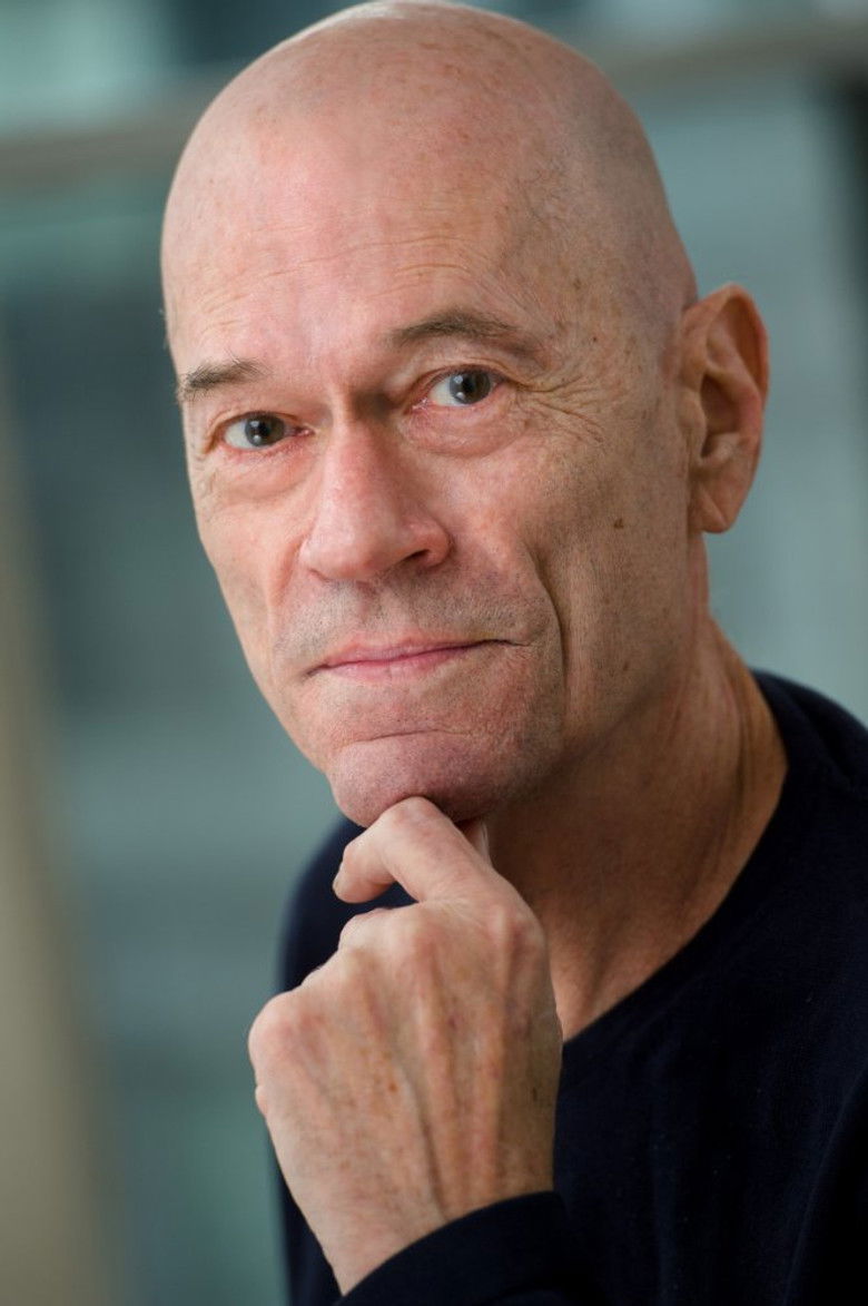 Tom Knutson portrait image