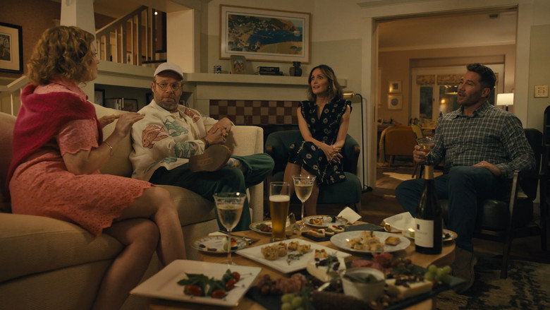 Platonic S02E02 — The Dinner Party episode still