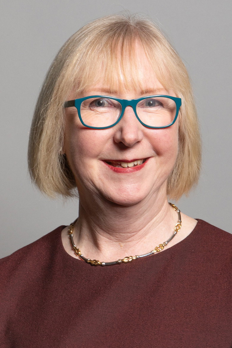 Maggie Throup portrait