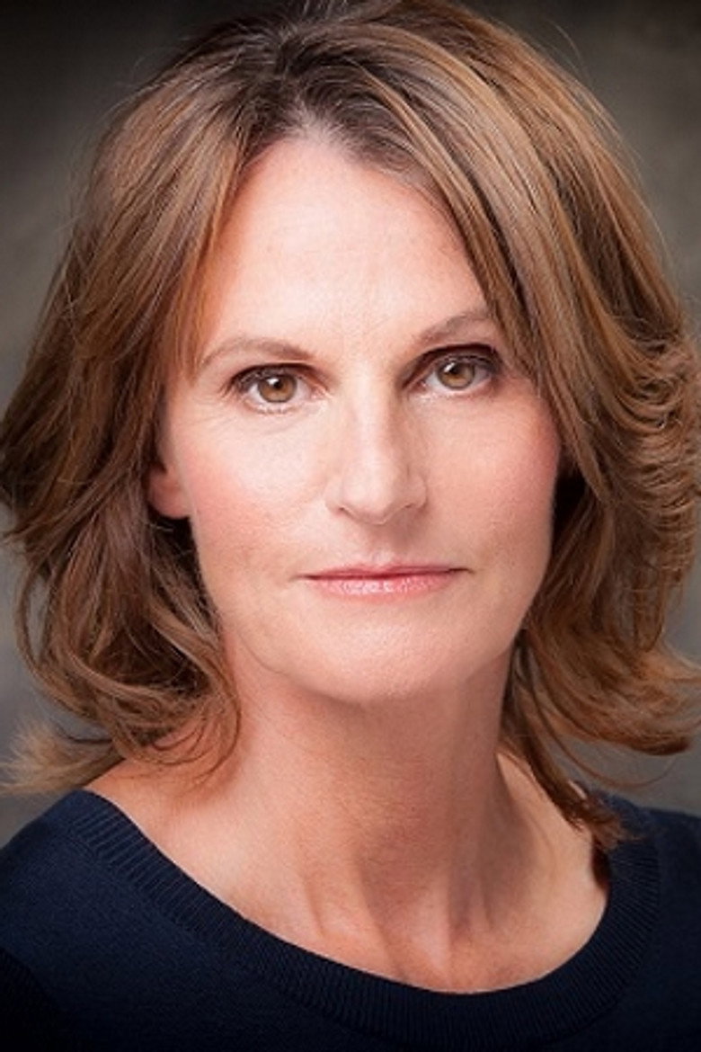 Gwyneth Strong photo 3