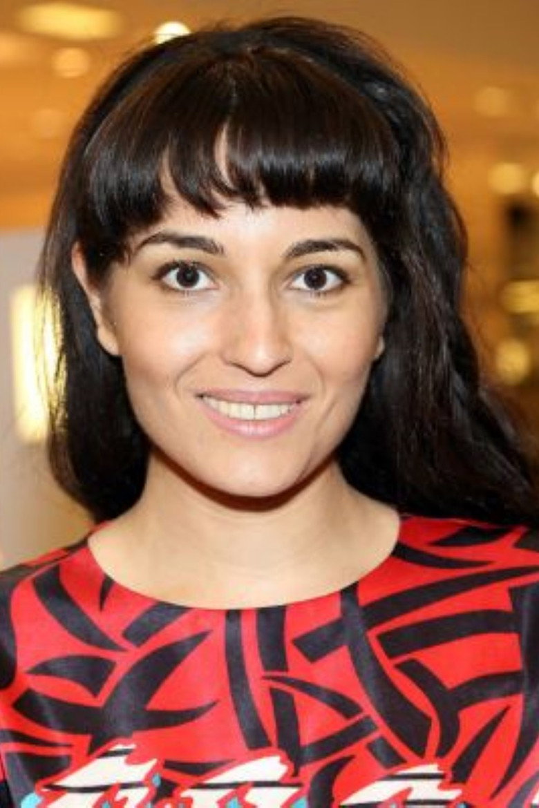 Carlen Altman photo 6