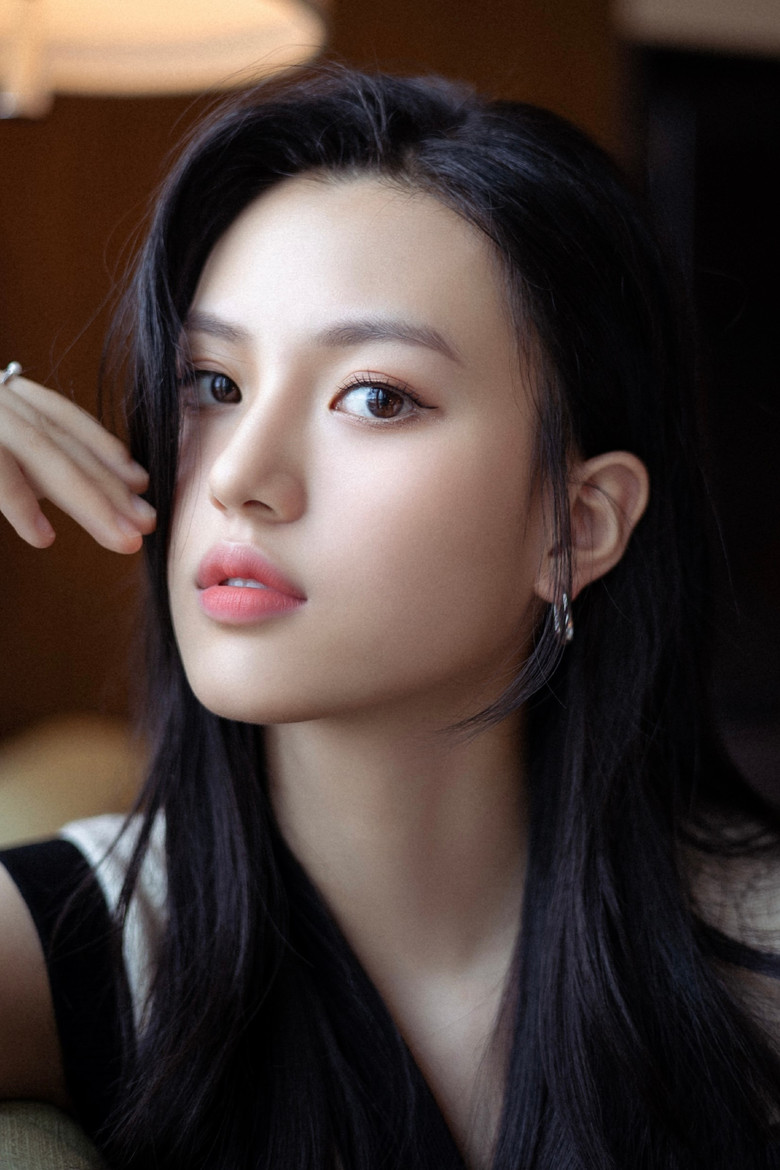 Shen Yujie photo