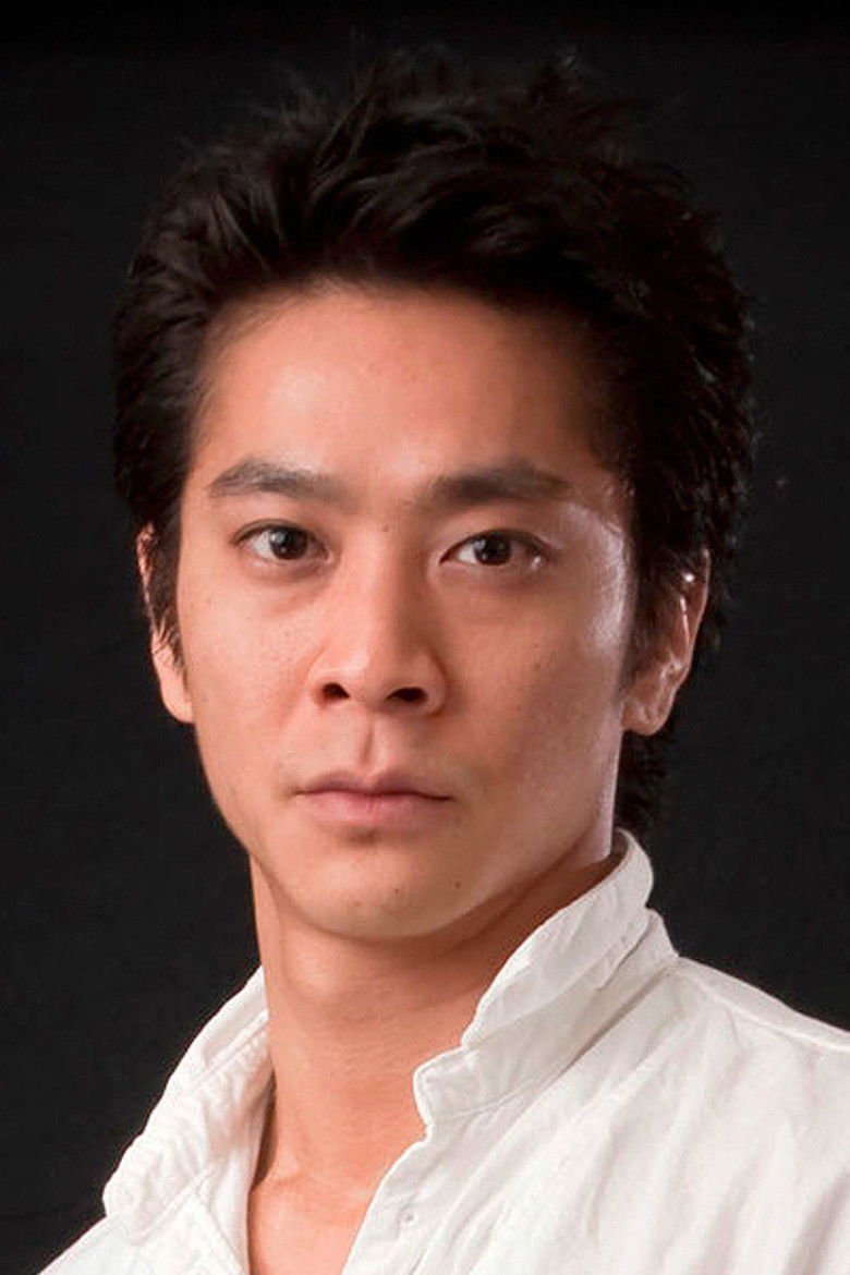 Tomohiro Yoshida portrait image