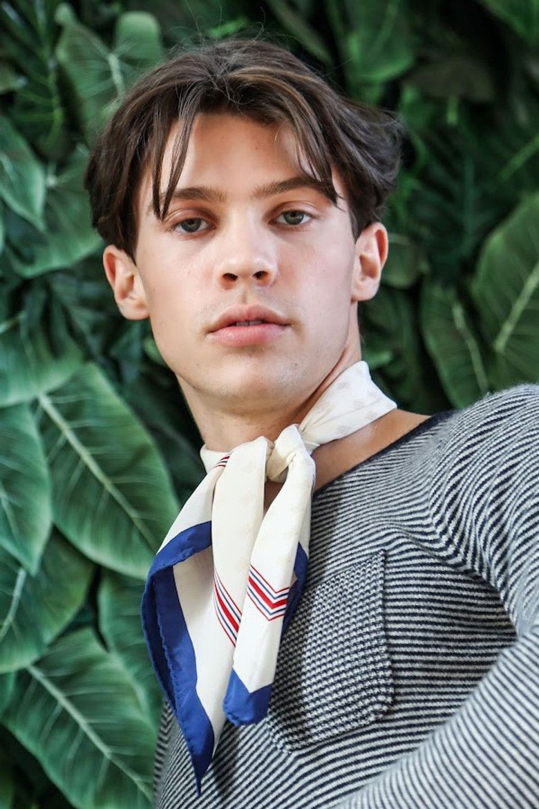 Zack Nelson portrait image