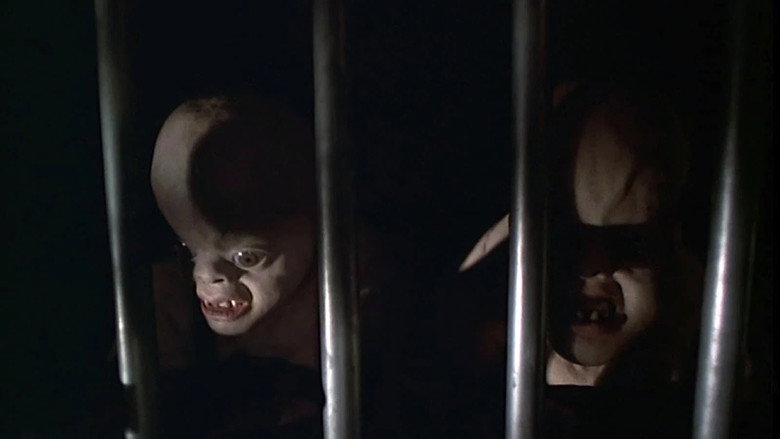 Backdrop de It's Alive Collection