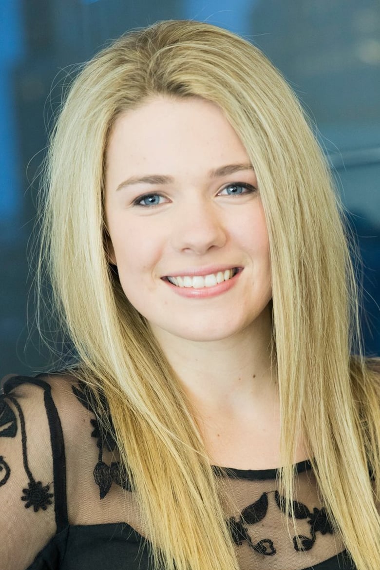 Chloe Russell portrait