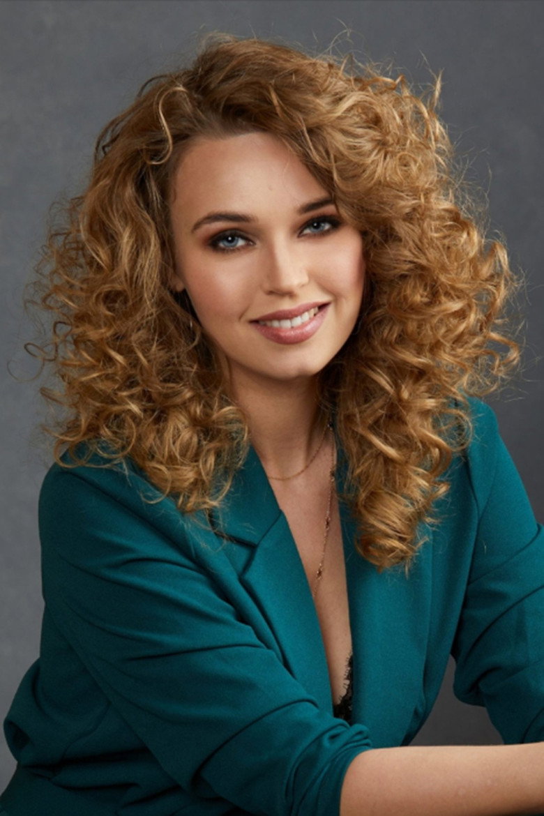 Tessa-Sunniva van Tol portrait