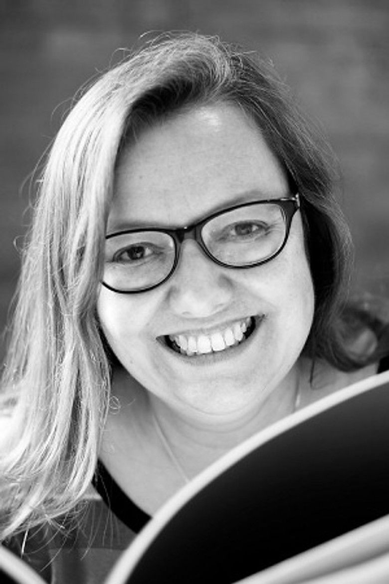 Sarah De Nordwall portrait image