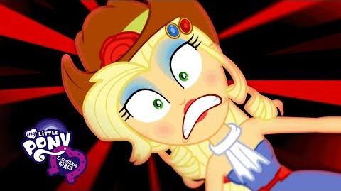 Still image for My Little Pony Equestria Girls: Summertime Shorts season 1 episode 1: Make Up Shake Up