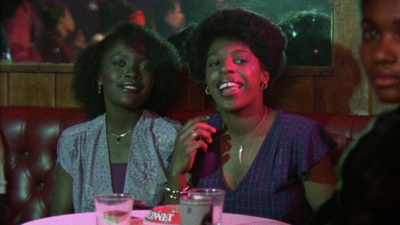 Image d'arrière-plan 6 du film Burning an Illusion