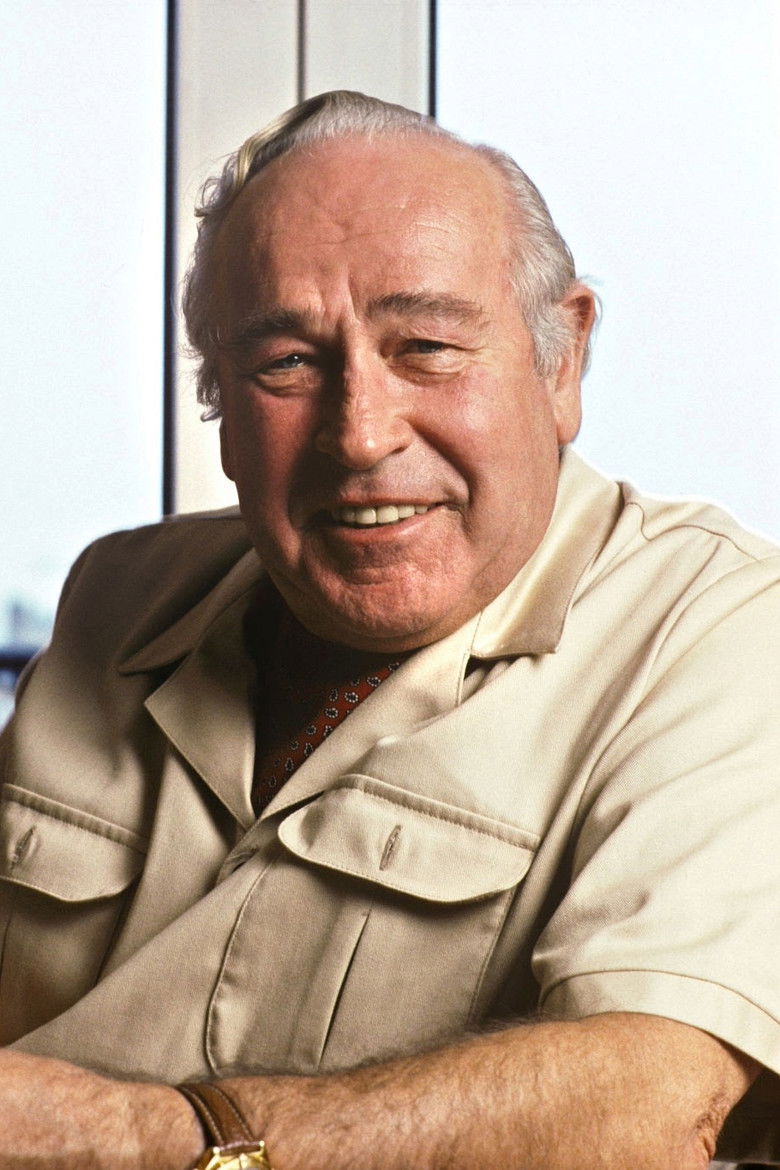 Robert Ludlum portrait image