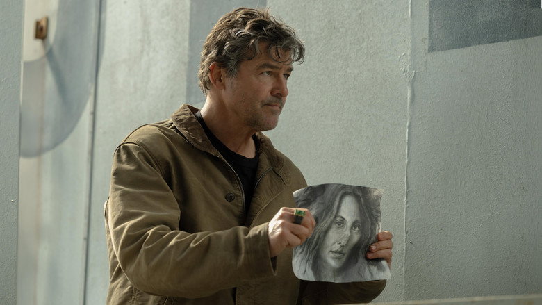 Still from Lights Out