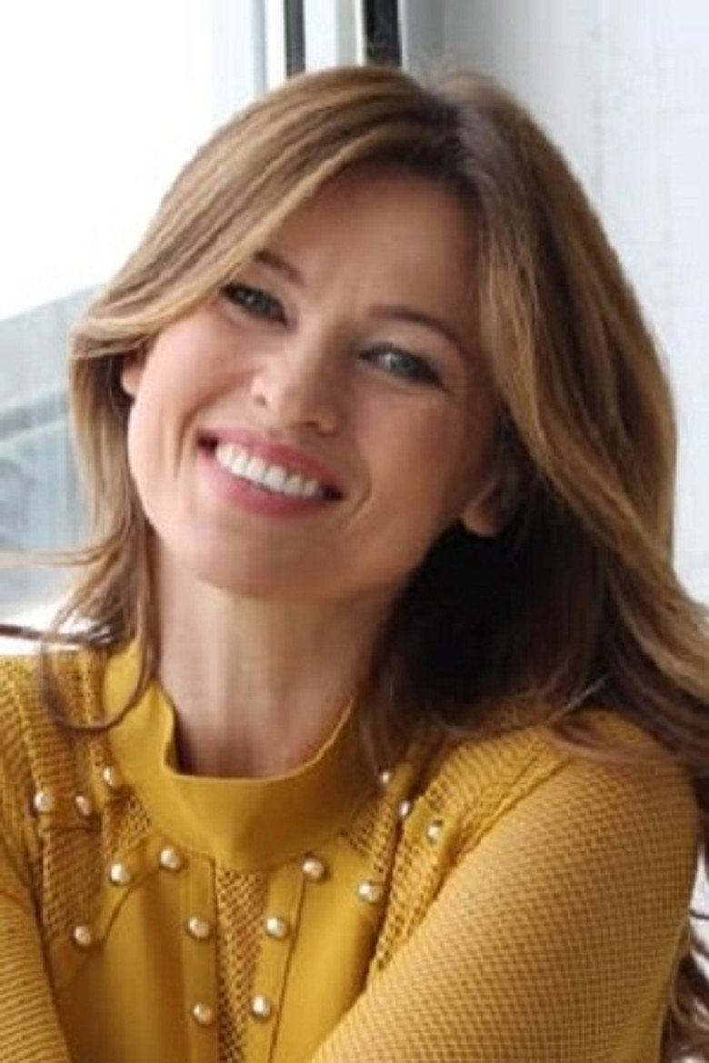 Yuliya Mayarchuk photo 5