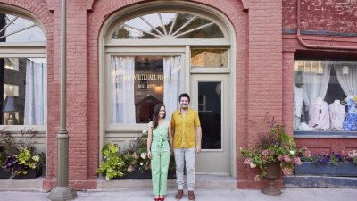 Still image for Who's Afraid of a Cheap Old House? season 1 episode 1: Unconventional Into Dream Home