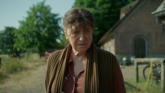 Still image for Zussen season 1 episode 8: Episode 8