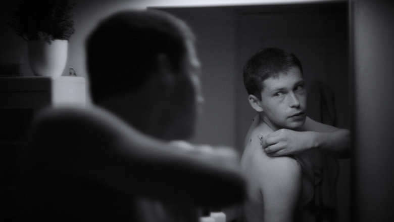 Frame from Chair Adolescente