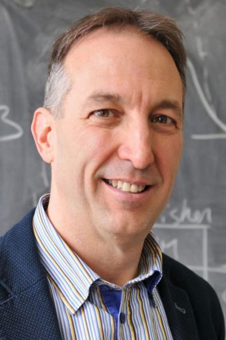 Normand Mousseau portrait image