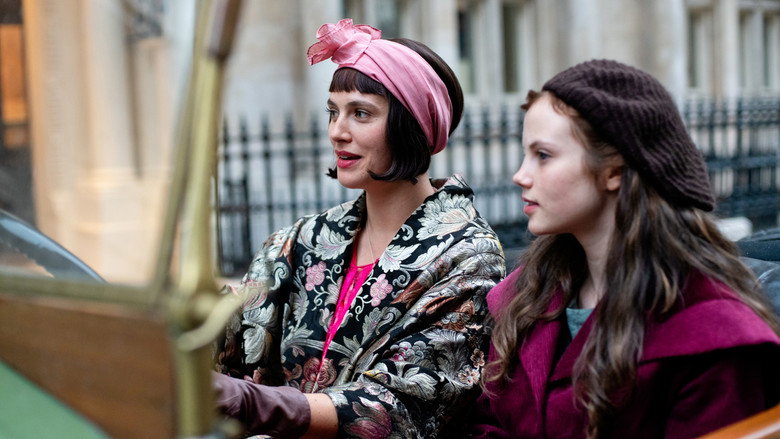 Still from Life After Life - Season 1 Episode 2
