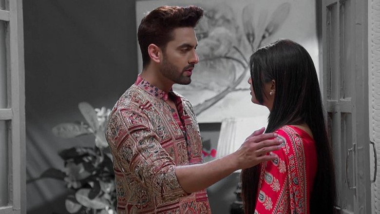 Kaveri encourages Abhira