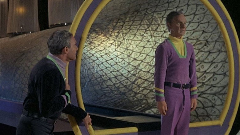 Still from Lost in Space - Season 3 Episode 6