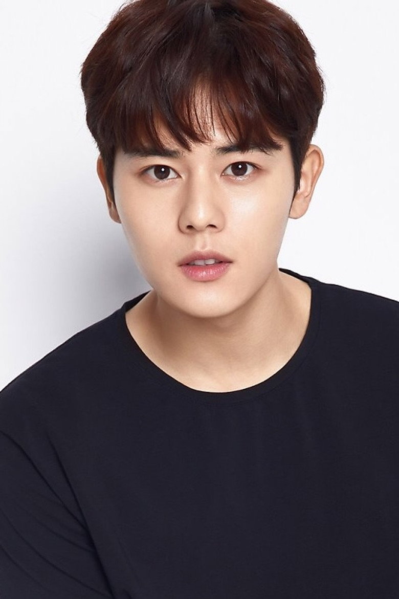 Kim Dong-jun photo 5