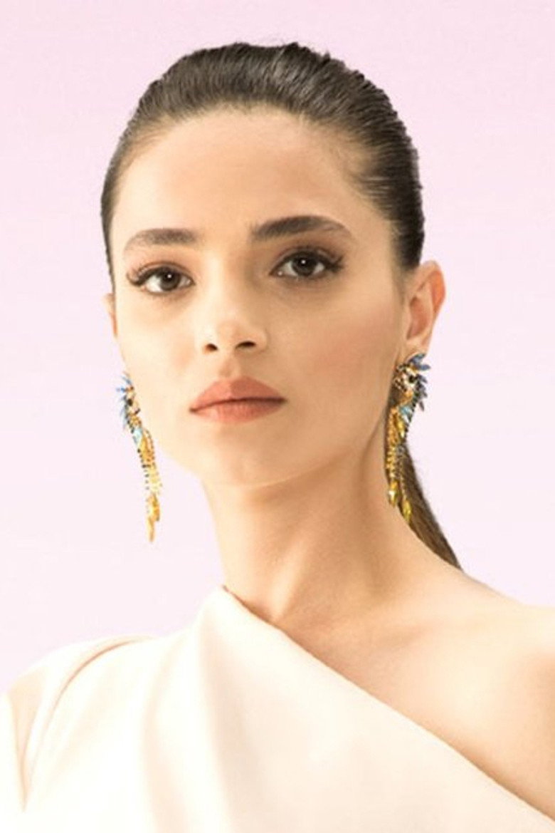 Şifanur Gül photo