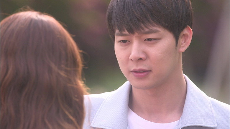 Still from The Girl Who Sees Smells - Season 1 Episode 12