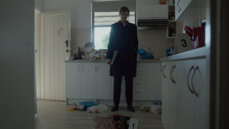 Still from Wanted - Season 3 Episode 2